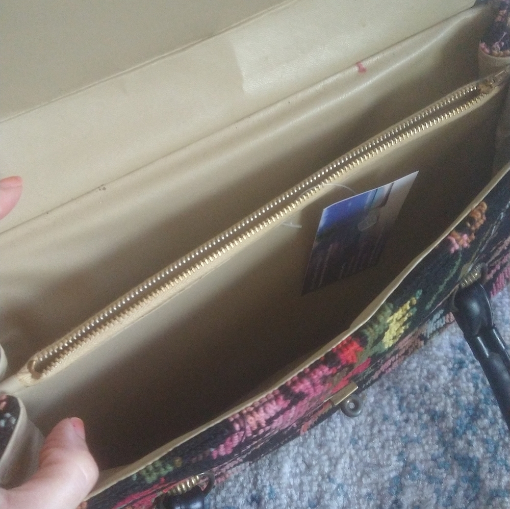 60s vintage Ultimate Carpet Bag Purse - Picture 2 of 11